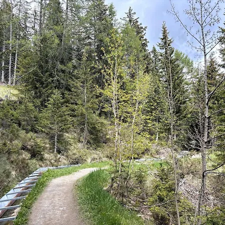 Cosy A Proximite Immediate Des Telecabines Apartament *